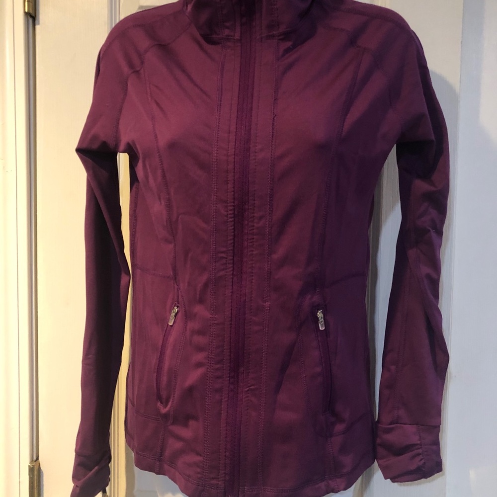 Earth yoga jacket size small